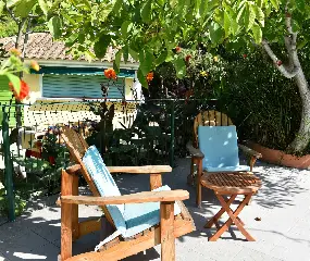 APPARTEMENT MAESTRALE T2 C : Terrasse jardin