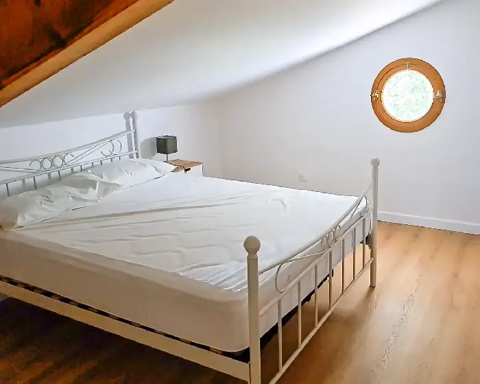 APPARTEMENT PUNENTE T3 : Chambre